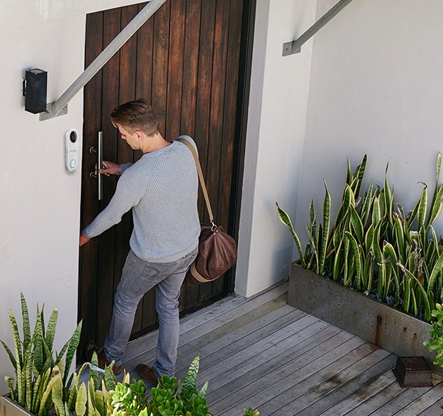 Let Your Fears Fade Away! Install a Video Doorbell for High-End Home Security