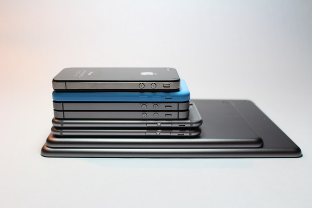 6 Flagship Phones from The Past That Can Still Compete with The Latest and Greatest!